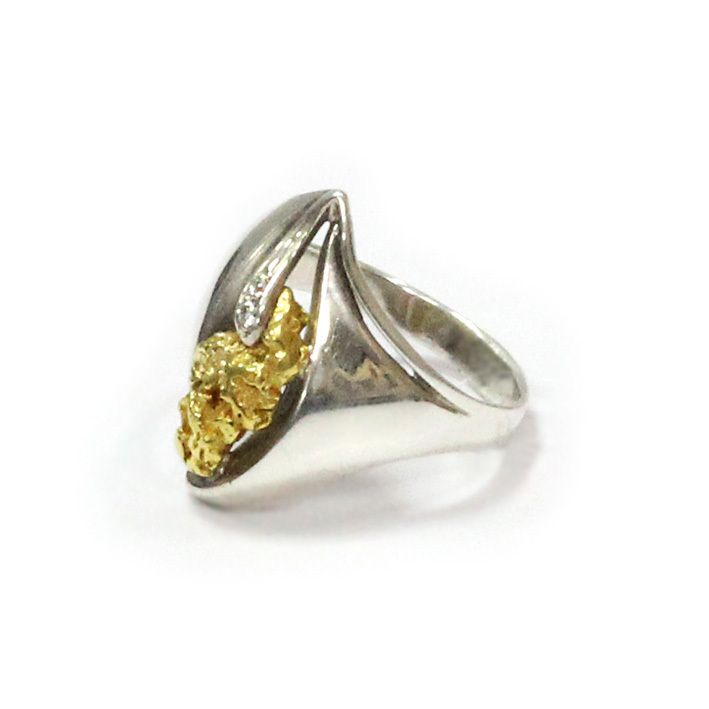 Кольцо со вставкой ОСЗ                            Артикул - 0101